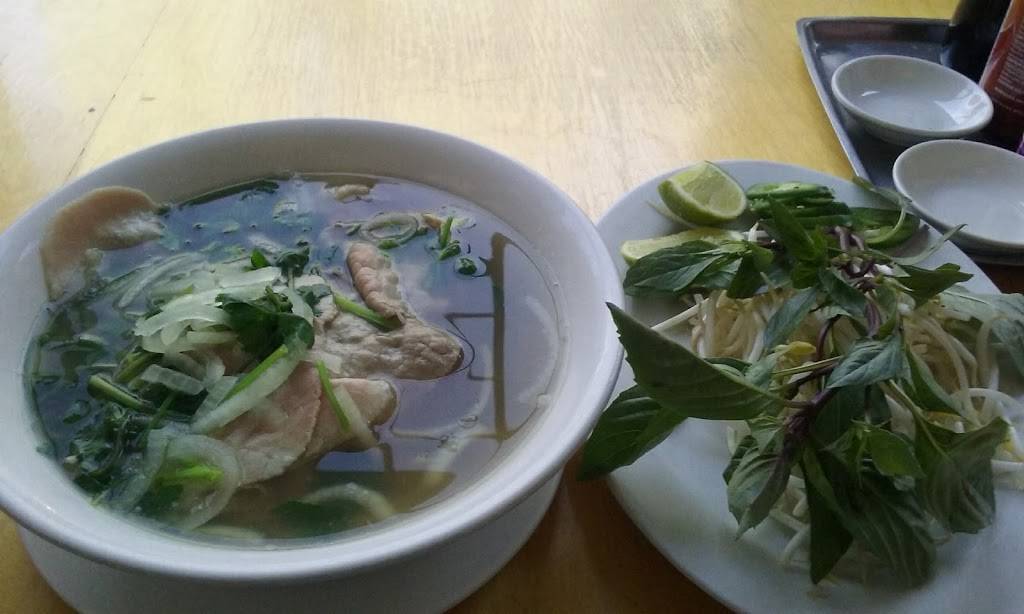 Blossom Vietnamese restaurant | restaurant | 426 S Main St, Los Angeles, CA 90013, USA | 2136231973 OR +1 213-623-1973