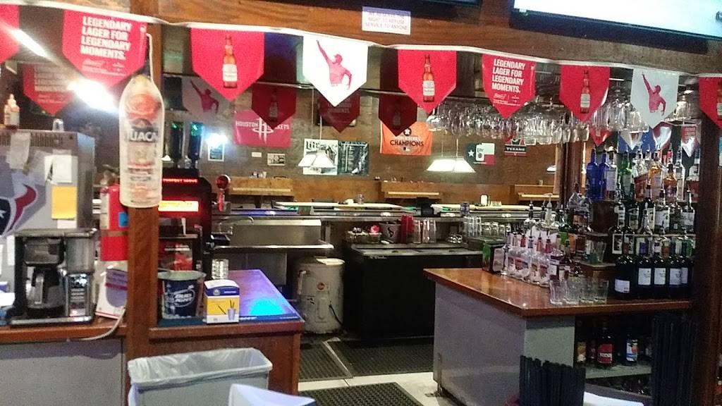 Skoltz Sports Bar And Grill | restaurant | 3111 N Fry Rd #180, Katy, TX 77449, USA | 8323214177 OR +1 832-321-4177