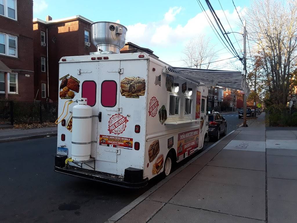 Dona Mercedes Mobile Restaurant | restaurant | Putnam St & Park St intersection, Hartford, CT 06106, USA | 8608338896 OR +1 860-833-8896