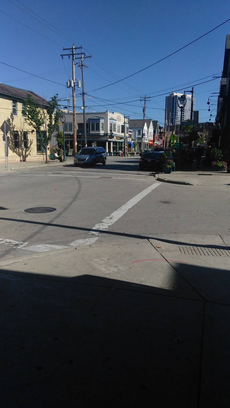 Cousins Subs | meal takeaway | 1233 E Brady St, Milwaukee, WI 53202, USA | 4142209444 OR +1 414-220-9444