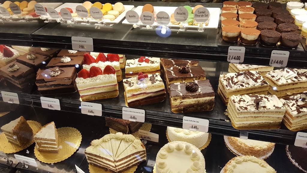 Bell Tower Shops | shopping mall | 13499 S Cleveland Ave, Fort Myers, FL 33907, USA | 2394891221 OR +1 239-489-1221