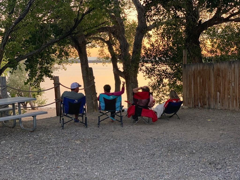 Boysen Marina Campground Bar & Restaurant | restaurant | 12 Boysen Marina Rd, Shoshoni, WY 82649, USA | 3078762772 OR +1 307-876-2772