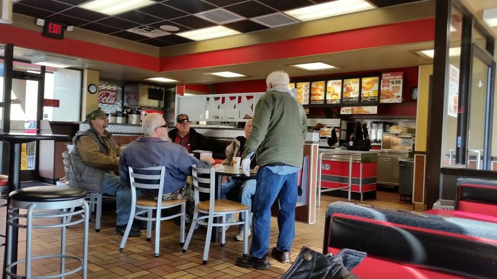 Hardees | restaurant | 528 N Main St, Pearisburg, VA 24134, USA | 5409212503 OR +1 540-921-2503
