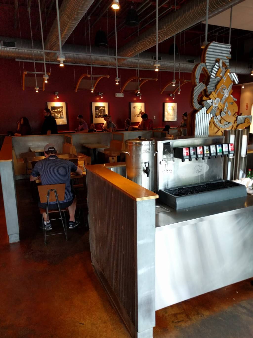 Chipotle Mexican Grill | restaurant | 4489 N High St, Columbus, OH 43214, USA | 6142635547 OR +1 614-263-5547