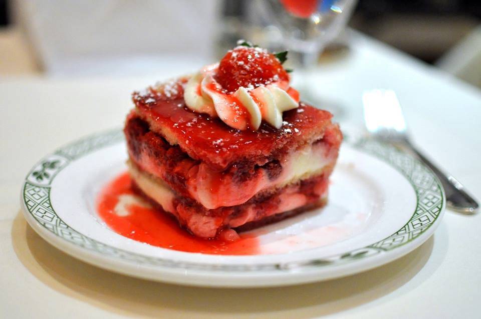 Lawrys The Prime Rib | restaurant | 100 La Cienega Blvd, Beverly Hills, CA 90211, USA | 3106522827 OR +1 310-652-2827