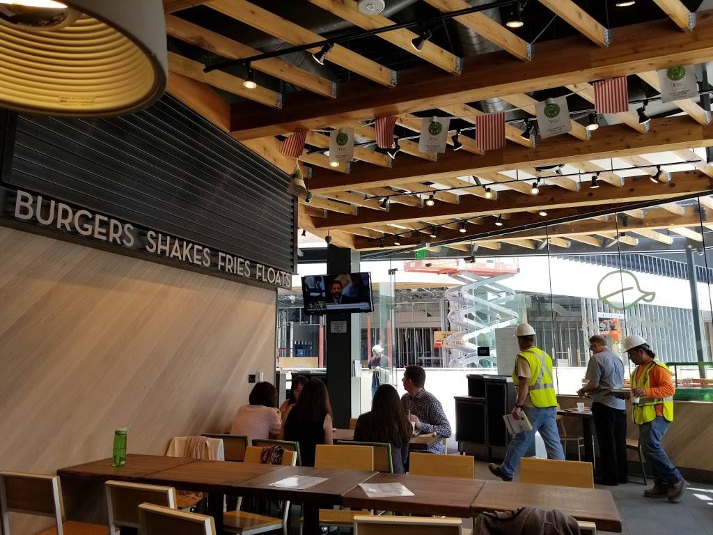 Shake Shack | restaurant | 10250 CA-2, Los Angeles, CA 90067, USA | 4242180076 OR +1 424-218-0076