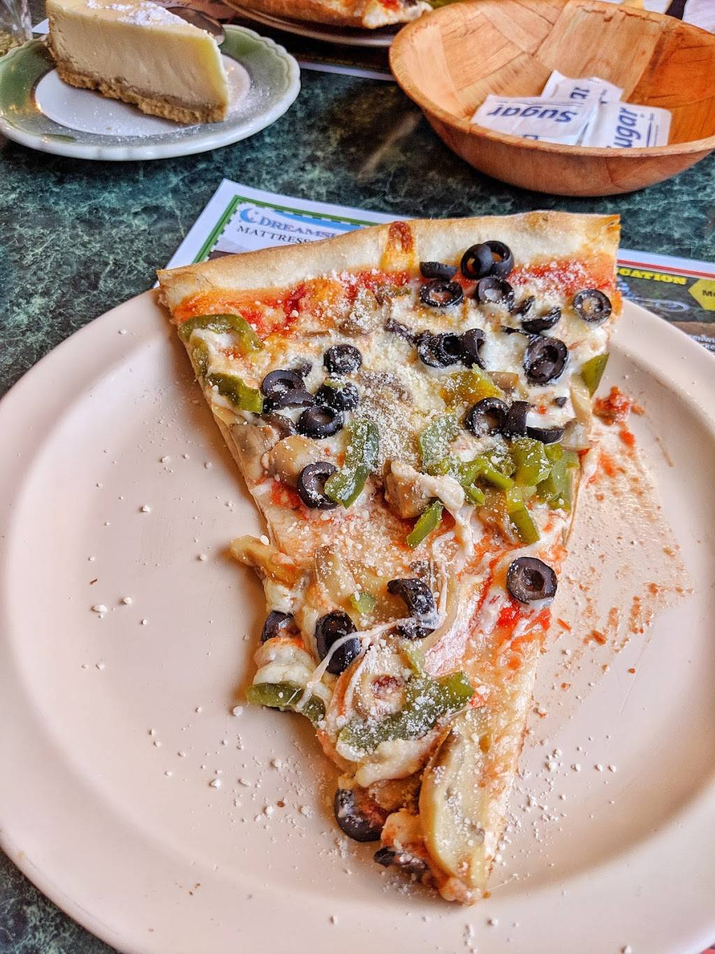 Popes Pizza | restaurant | 232 Washington St, Saratoga Springs, NY 12866, USA | 5185871643 OR +1 518-587-1643