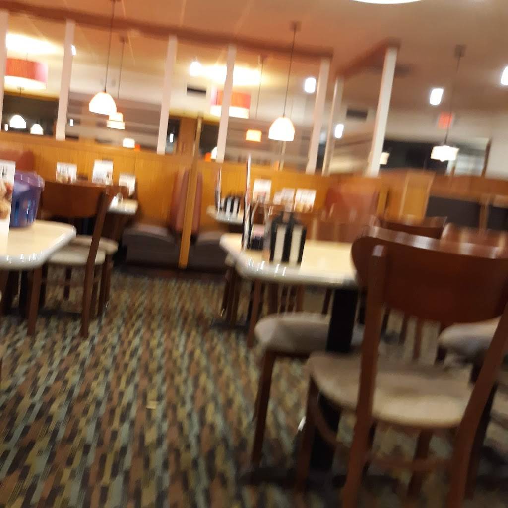 Perkins Restaurant & Bakery | restaurant | 5420 W Broadway Ave, Crystal, MN 55428, USA | 7635331313 OR +1 763-533-1313