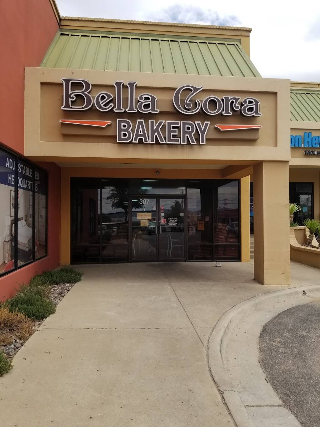 Bella Cora Bakery | bakery | 7500 N Mesa St #307, El Paso, TX 79912, USA | 9152198365 OR +1 915-219-8365