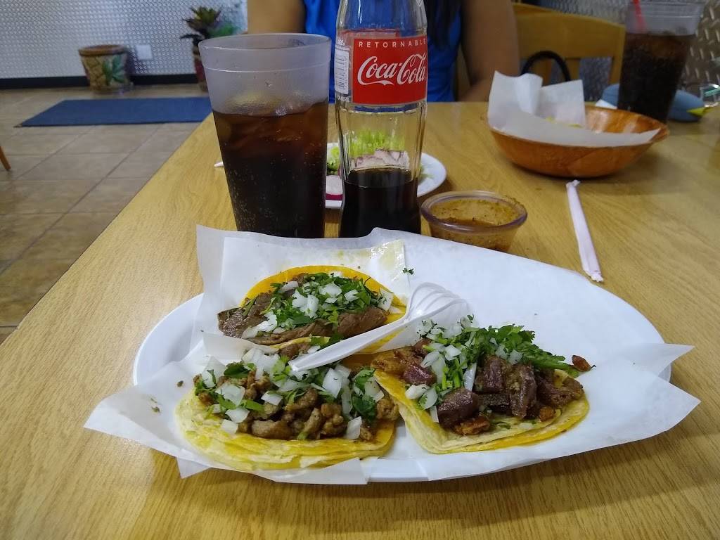 Taqueria Los Comales San Antonio | restaurant | 4334 Culebra Rd, San Antonio, TX 78228, USA | 2105494228 OR +1 210-549-4228