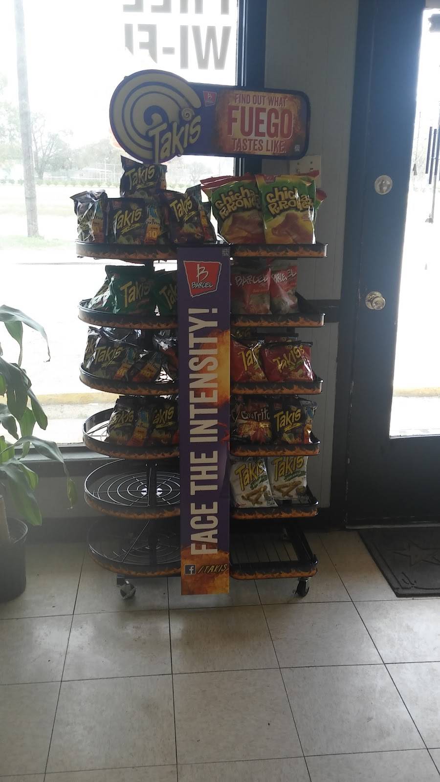 Lupitas Bakery & Restaurant | restaurant | 3600 N 19th St, Waco, TX 76708, USA | 2542350813 OR +1 254-235-0813