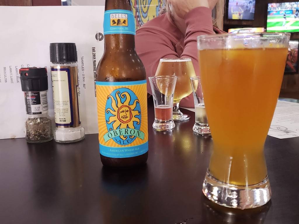 Draught House | restaurant | 7463 Main St, Mackinac Island, MI 49757, USA | 9068479911 OR +1 906-847-9911