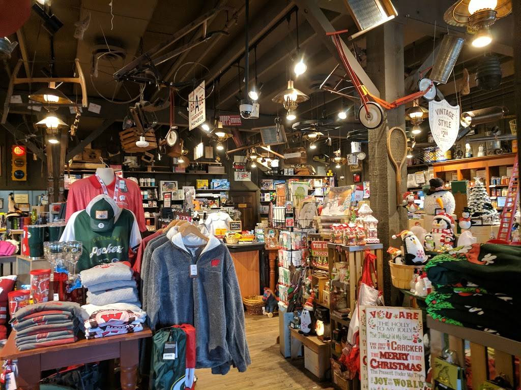 Cracker Barrel Old Country Store | restaurant | 2147 E Springs Dr, Madison, WI 53704, USA | 6082420560 OR +1 608-242-0560