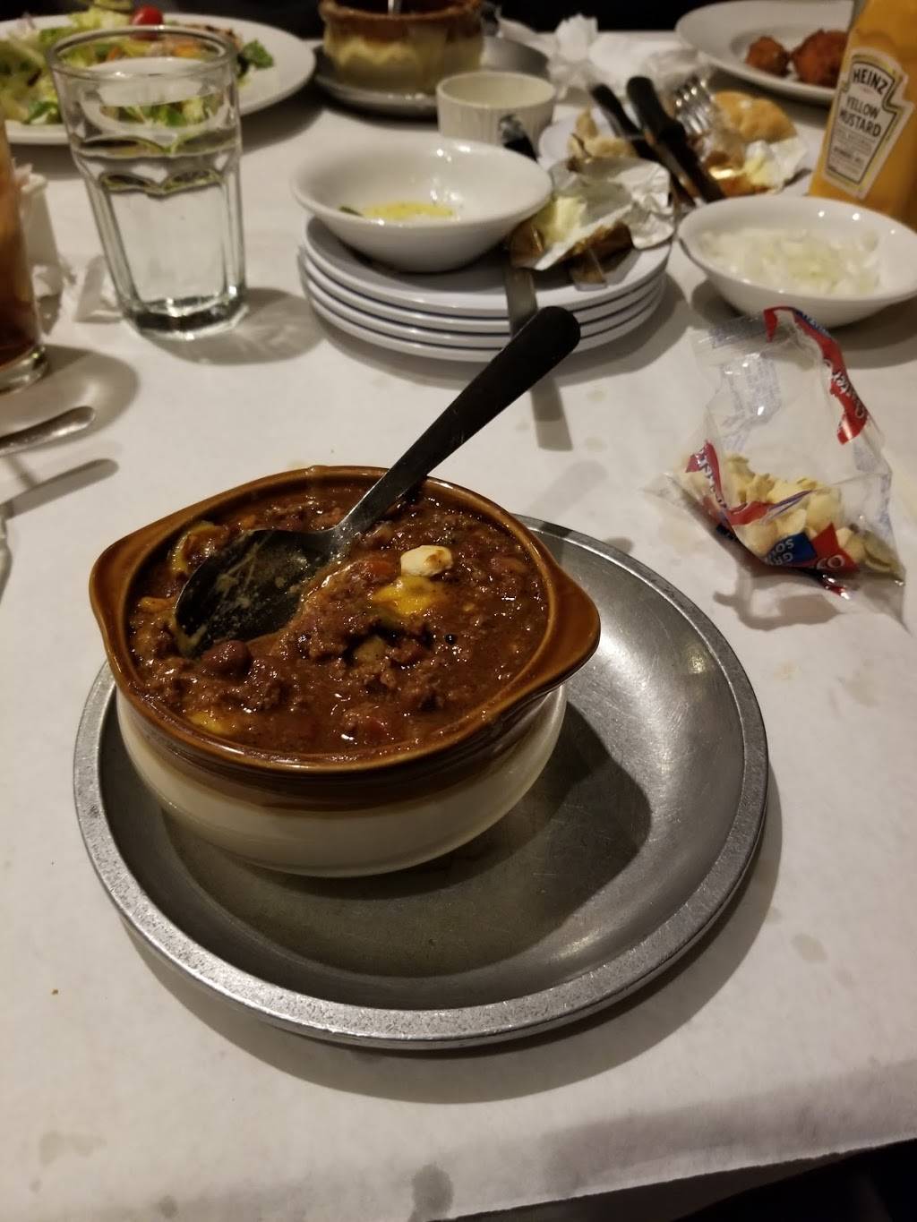 Sabans Place | restaurant | 9507 Joliet Rd, Hodgkins, IL 60525, USA | 7083545588 OR +1 708-354-5588