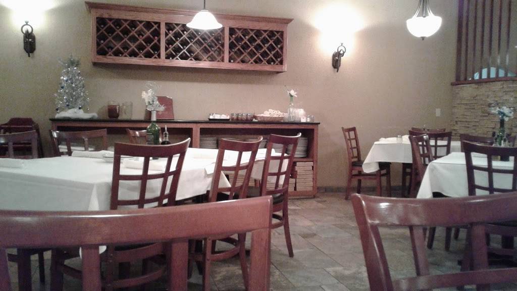 Rosas Italian Restaurant | restaurant | 949 W Henderson Ave, Porterville, CA 93257, USA | 5597816423 OR +1 559-781-6423