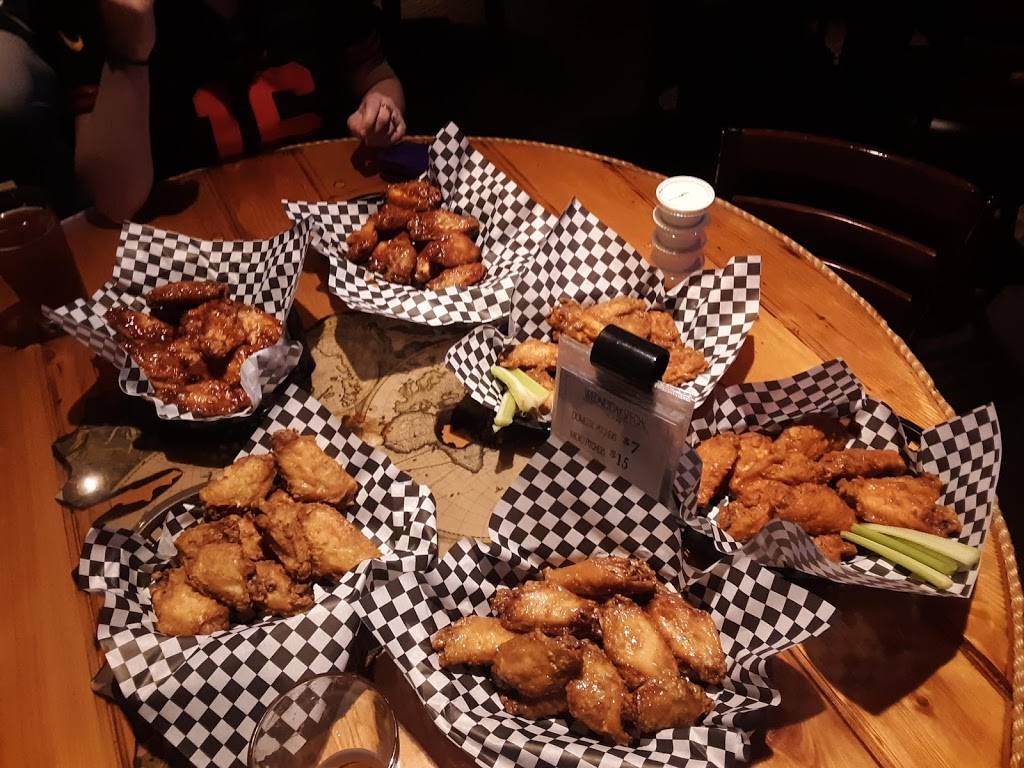 Black Star Pub & Grill | restaurant | 158 100th St S, Tacoma, WA 98444, USA | 2535356688 OR +1 253-535-6688