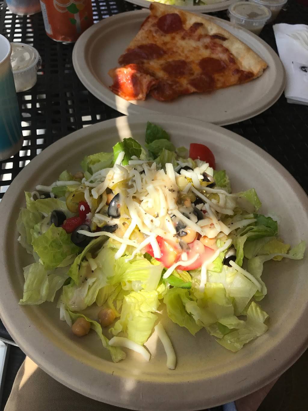 Roccos Cucina | restaurant | 17332 Sunset Blvd, Pacific Palisades, CA 90272, USA | 3105733727 OR +1 310-573-3727