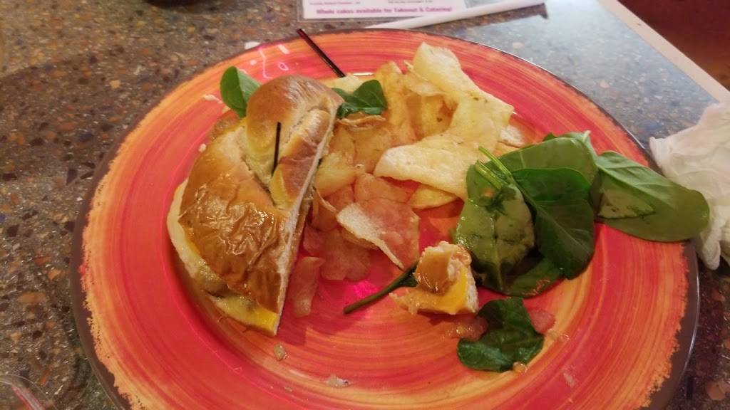 Isaacs Restaurant | restaurant | 1559 Manheim Pike, Lancaster, PA 17601, USA | 7175607774 OR +1 717-560-7774