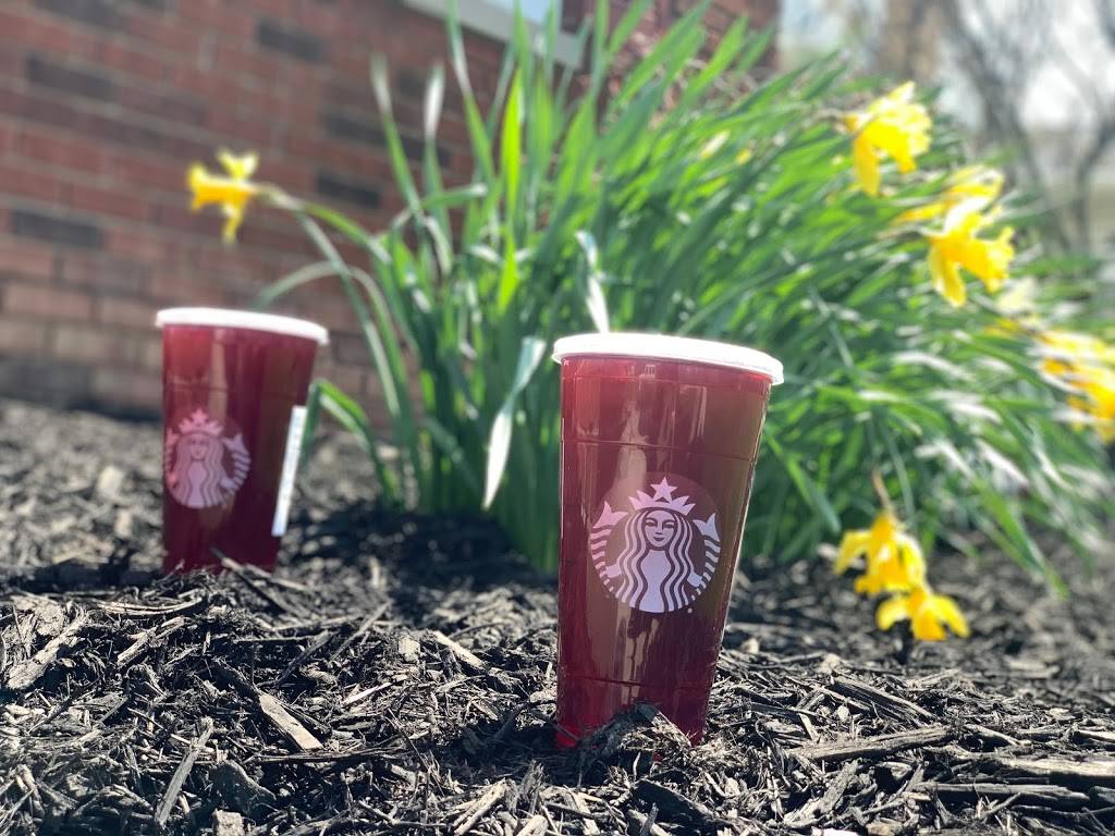 Starbucks | cafe | 30225 Detroit Rd, Westlake, OH 44145, USA | 4402508816 OR +1 440-250-8816