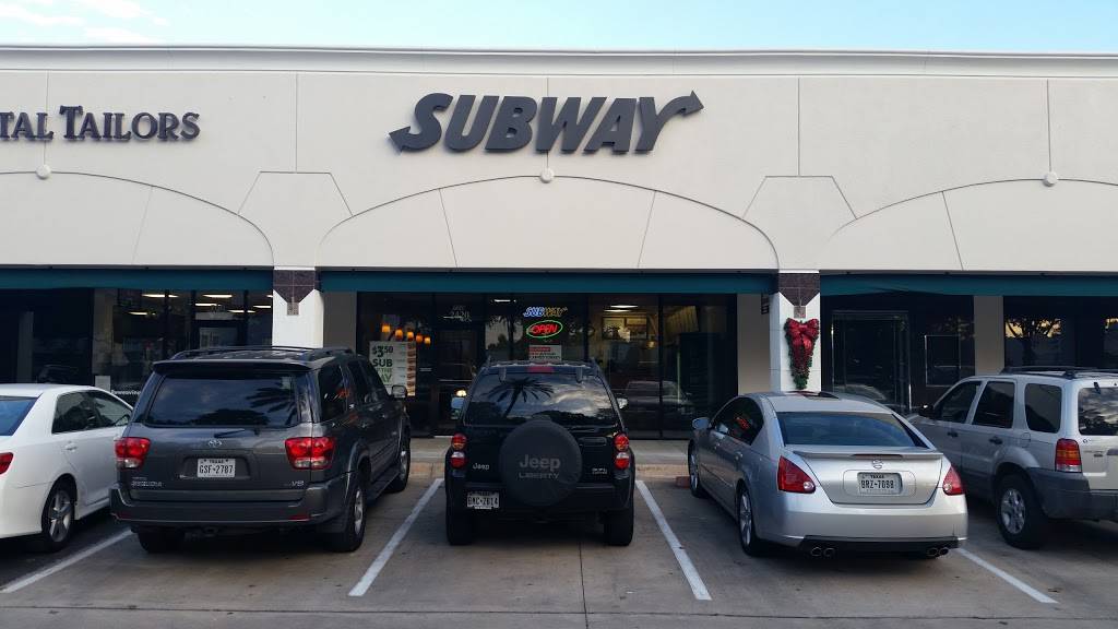 Subway Restaurants | restaurant | 700 Town and Country Blvd #2420, Houston, TX 77024, USA | 7134652211 OR +1 713-465-2211