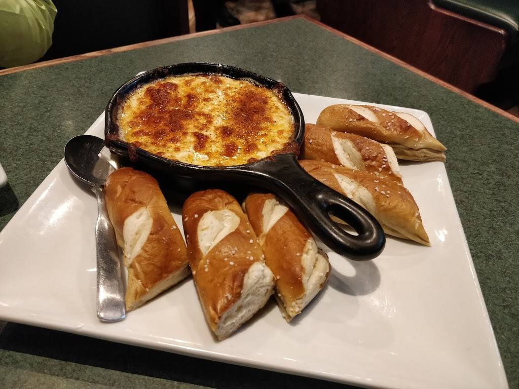 The Greene Turtle Sports Bar & Grille | restaurant | 7100 Willie G Ave, Morgantown, WV 26501, USA | 3042411405 OR +1 304-241-1405