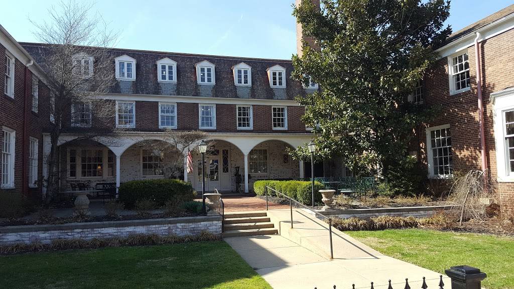 Bryans Place | restaurant | 49 North S 6th St, Zanesville, OH 43701, USA | 7404508008 OR +1 740-450-8008