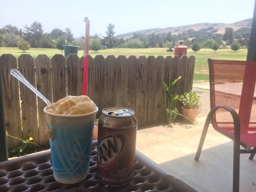 11th Hole Grill | restaurant | 11175 Los Osos Valley Rd, San Luis Obispo, CA 93405, USA | 8055488343 OR +1 805-548-8343