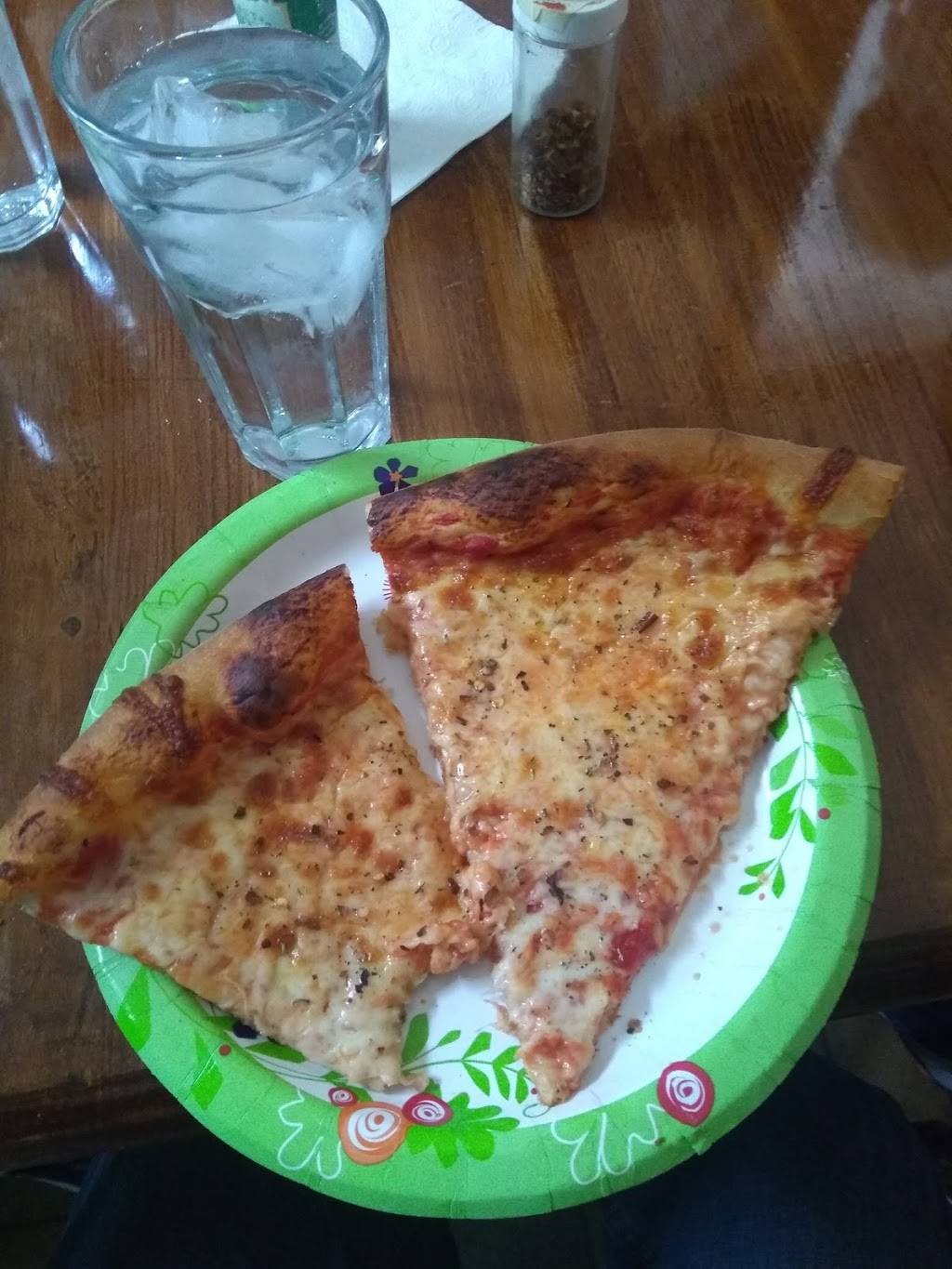 Roccos Pizzeria | restaurant | 7432 Ritchie Hwy, Glen Burnie, MD 21061, USA | 4107606526 OR +1 410-760-6526