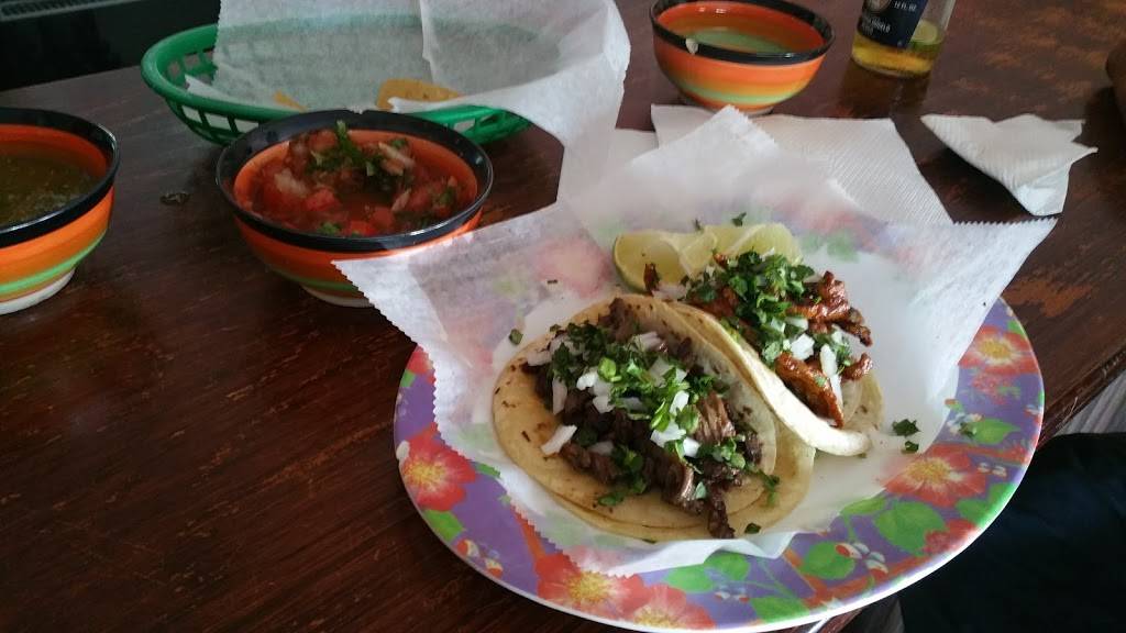 El Coyote Club | restaurant | 5748 Washington St, Hollywood, FL 33023, USA | 7542637797 OR +1 754-263-7797