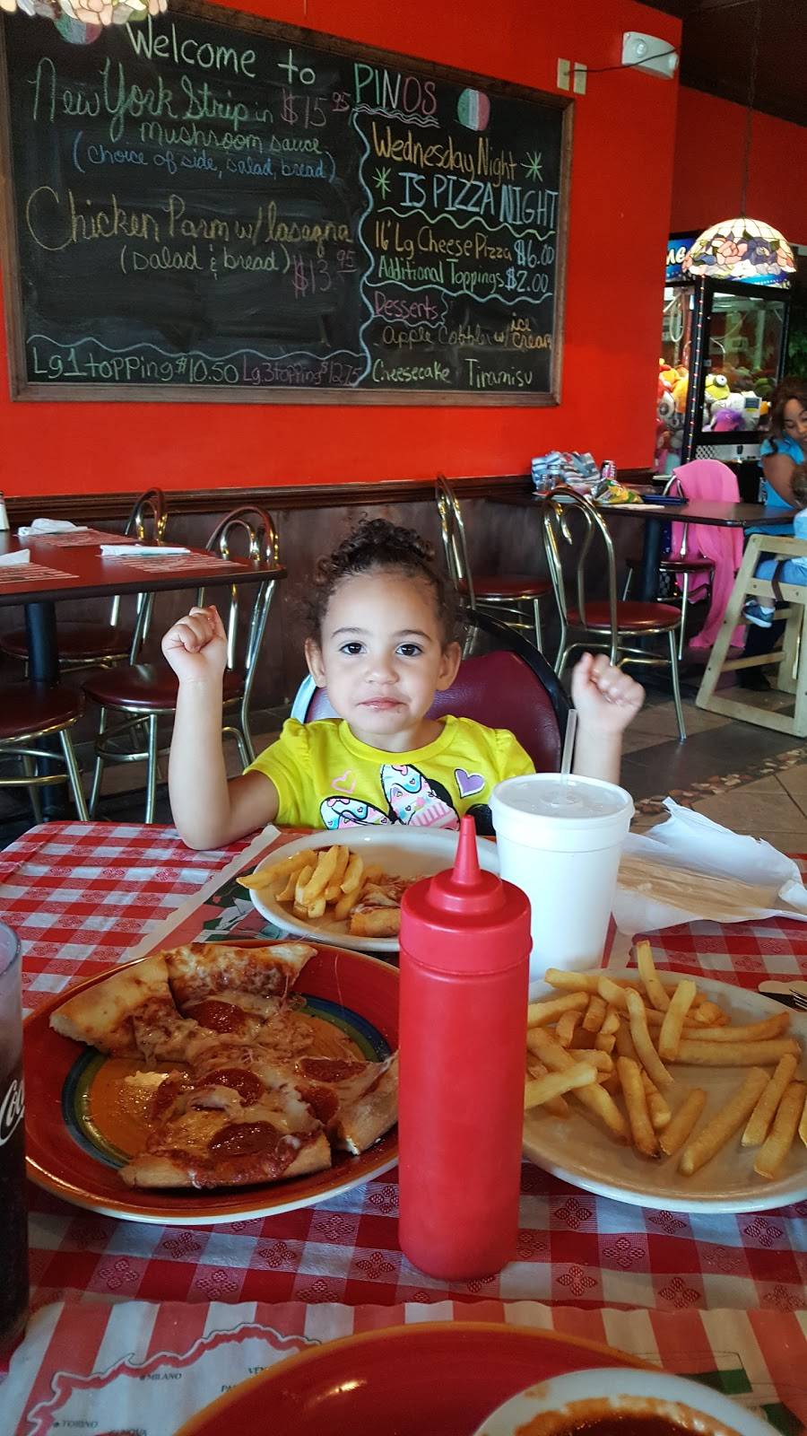 Pinos Pizza | restaurant | 365 King St, Keysville, VA 23947, USA | 4347360072 OR +1 434-736-0072