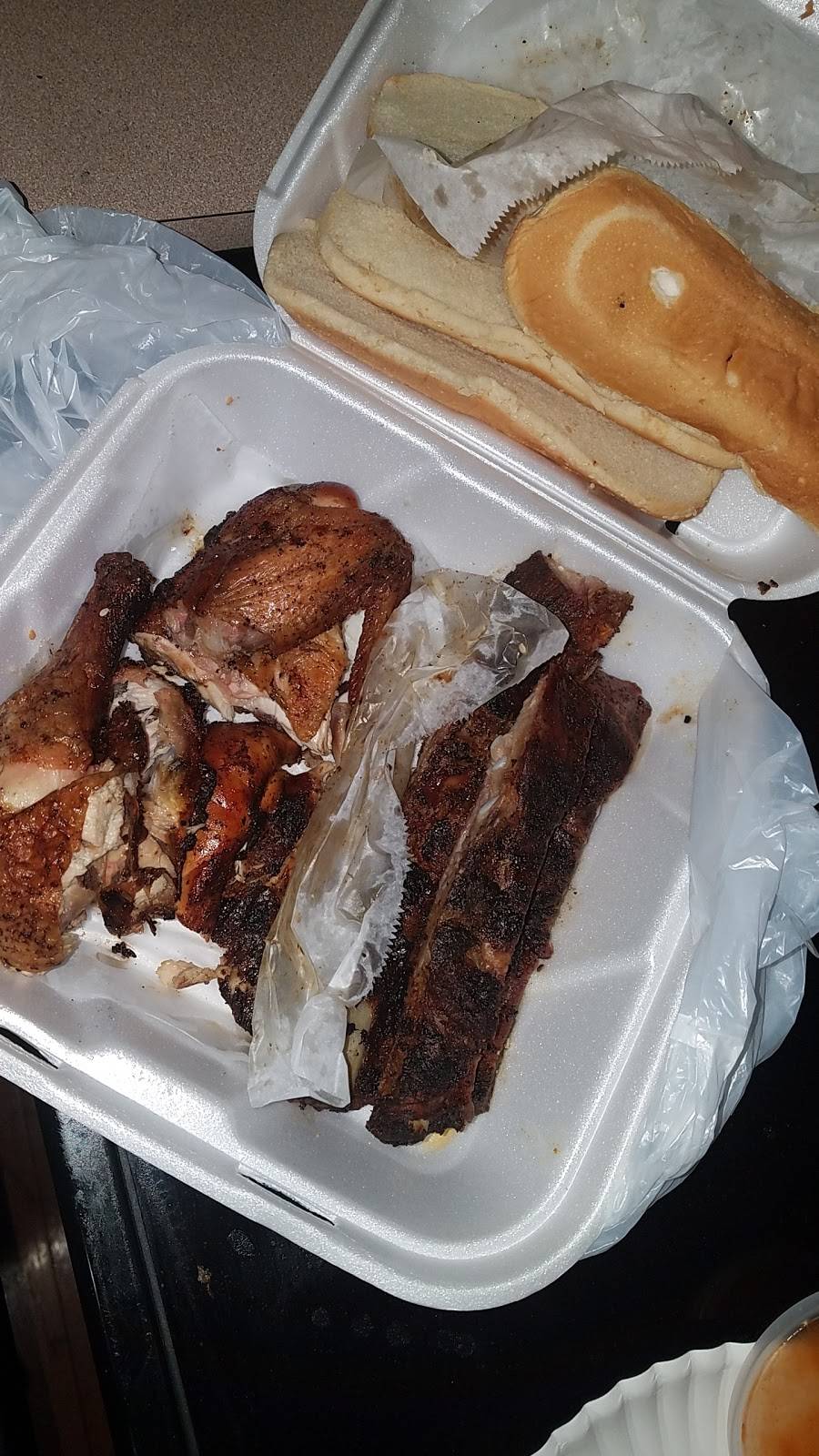 GQs Bar B Que | restaurant | 339 University Ave SW, Atlanta, GA 30310, USA | 4707371267 OR +1 470-737-1267