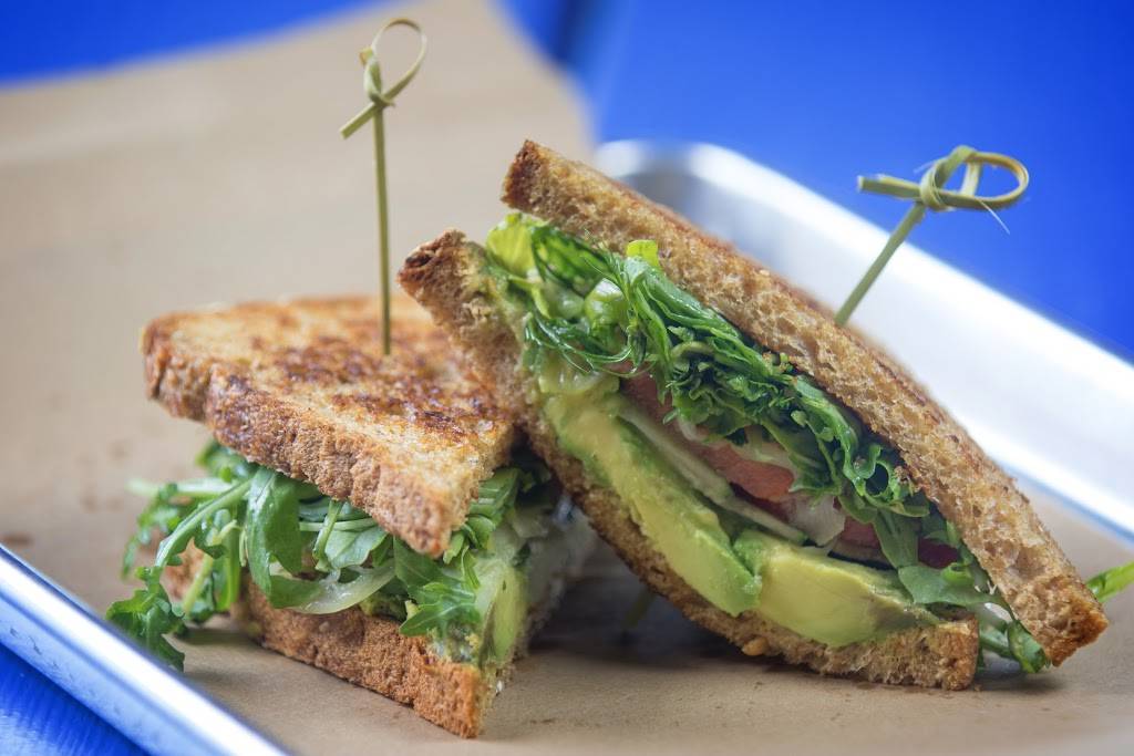 High Fives | restaurant | 1804 McMillan Ave, Dallas, TX 75206, USA | 2148215555 OR +1 214-821-5555