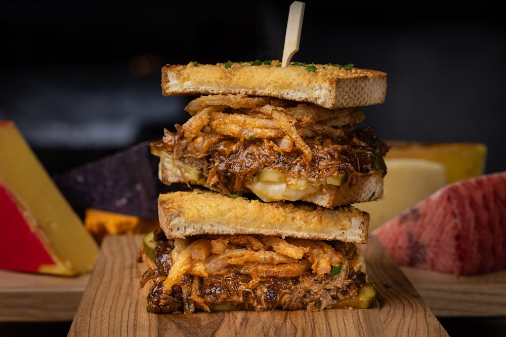 Macs & Stacks - Greenwood | restaurant | 1251 U.S. Hwy 31 N, Greenwood, IN 46142, USA | 3172155400 OR +1 317-215-5400