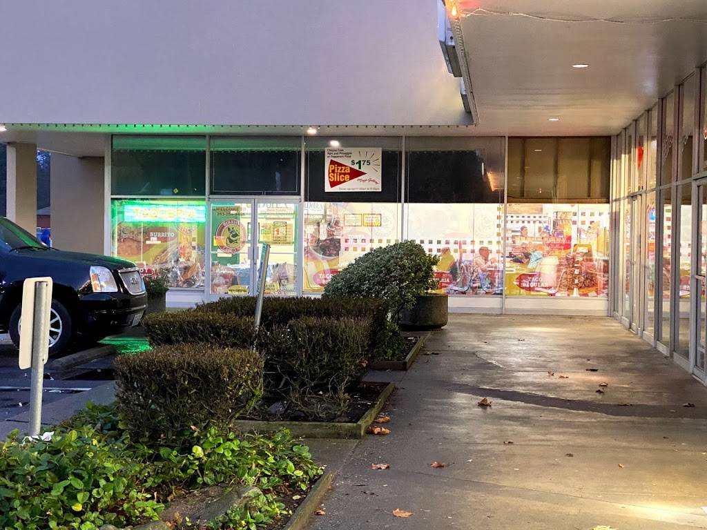 Birrieria Tijuana | restaurant | 1111 SW 128th St, Burien, WA 98146, USA | 2532599465 OR +1 253-259-9465