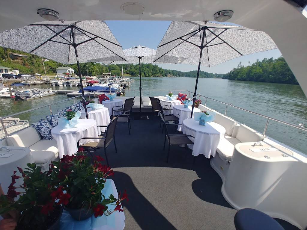 Lake Hickory Adventures | restaurant | 6707 Limbaugh Ln, Hickory, NC 28601, USA | 8283582384 OR +1 828-358-2384