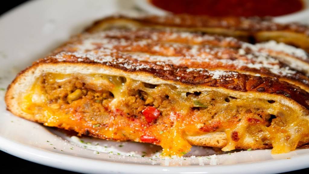 Johnnys Italian Steakhouse | restaurant | 33103 Hamilton Ct, Farmington Hills, MI 48334, USA | 2485161299 OR +1 248-516-1299