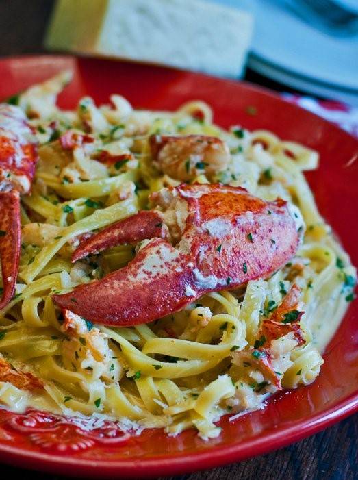 Rollin Lobstah | restaurant | 964 Airport Rd SW, Huntsville, AL 35802, USA | 2565852227 OR +1 256-585-2227