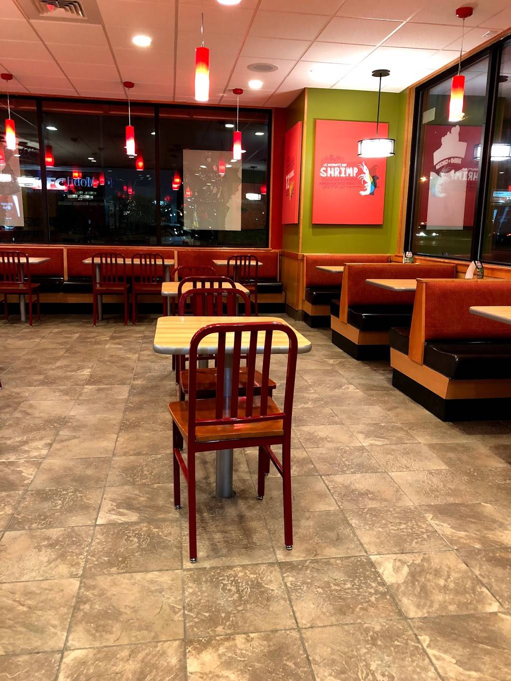 Popeyes Louisiana Kitchen | restaurant | 3705 S High St, Columbus, OH 43207, USA | 6146705859 OR +1 614-670-5859