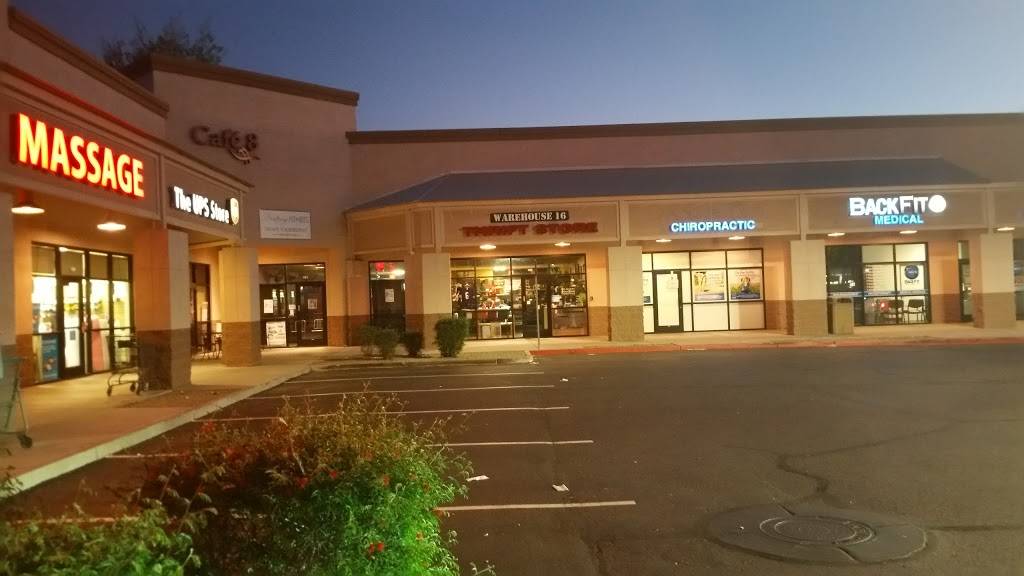 Cafe 8 | restaurant | 5235 E Southern Ave #107, Mesa, AZ 85206, USA | 4803382640 OR +1 480-338-2640