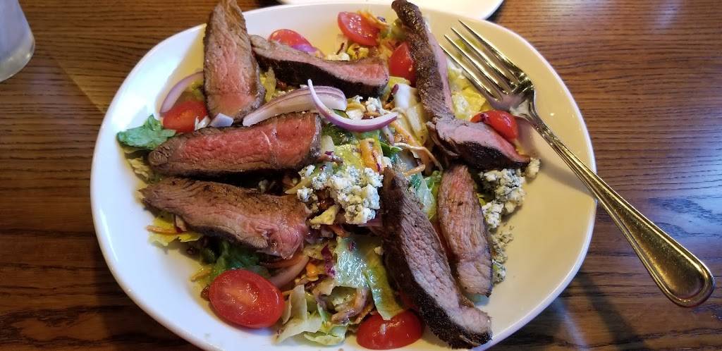 Outback Steakhouse | restaurant | 2507 Evergreen Rd, Gambrills, MD 21054, USA | 4107749227 OR +1 410-774-9227