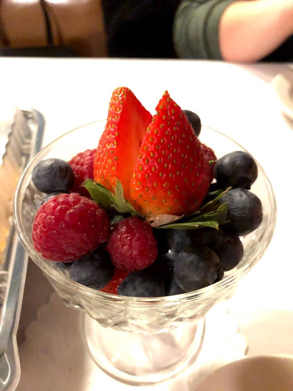 Del Rio Restaurant | restaurant | 228 Green Bay Rd, Highwood, IL 60040, USA | 8474324608 OR +1 847-432-4608