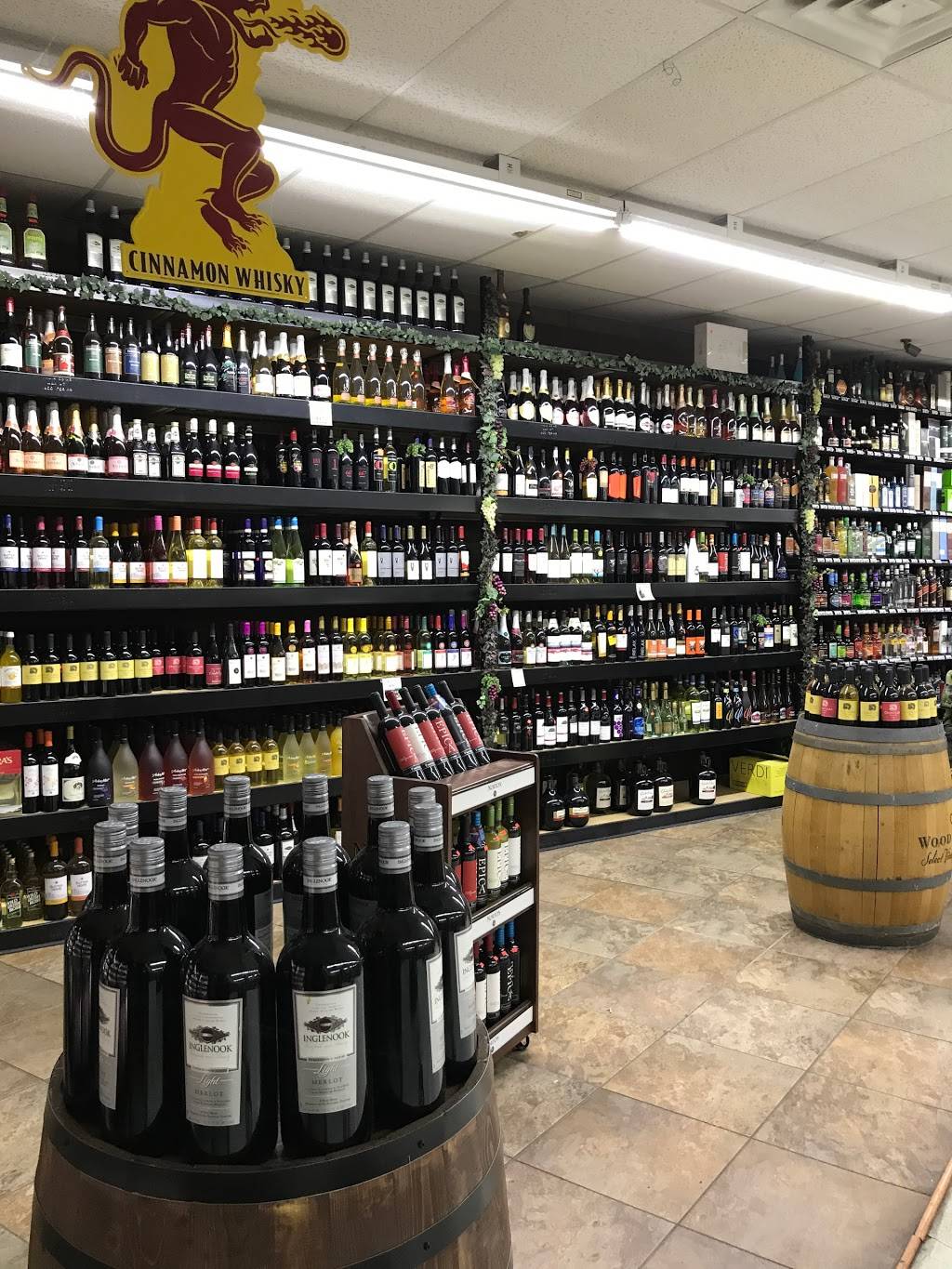 Mitchs Liquor, Subs & Pizza (Buscemis) | meal takeaway | 37504 Michigan Ave, Wayne, MI 48184, USA | 7347290440 OR +1 734-729-0440