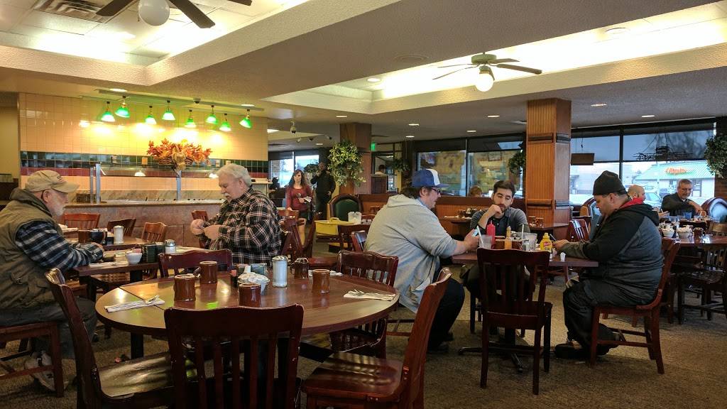 McCoys Restaurant | restaurant | 4855 Federal Blvd, Denver, CO 80221, USA | 3034339511 OR +1 303-433-9511