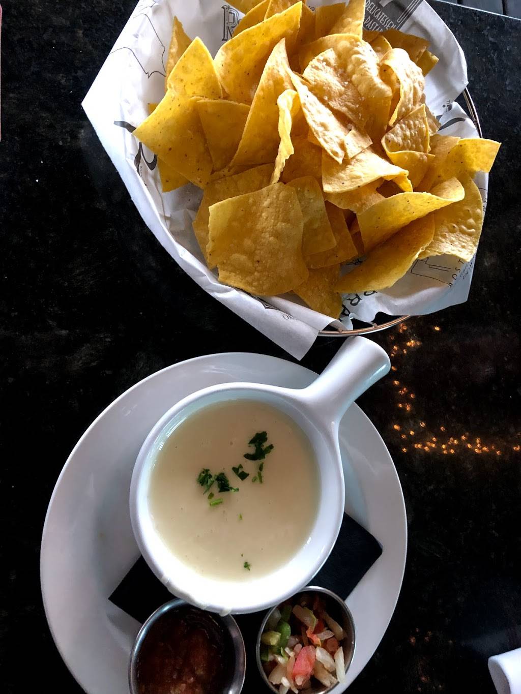 olVine Fresh Grill | restaurant | 3523 S Peoria Ave, Tulsa, OK 74105, USA | 9187479463 OR +1 918-747-9463