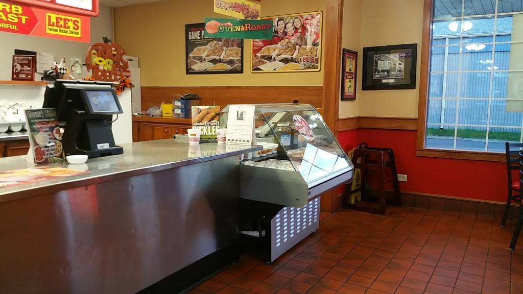 Lees Famous Recipe Chicken | restaurant | 820 Riverview Dr, Kalamazoo, MI 49048, USA | 2693812898 OR +1 269-381-2898