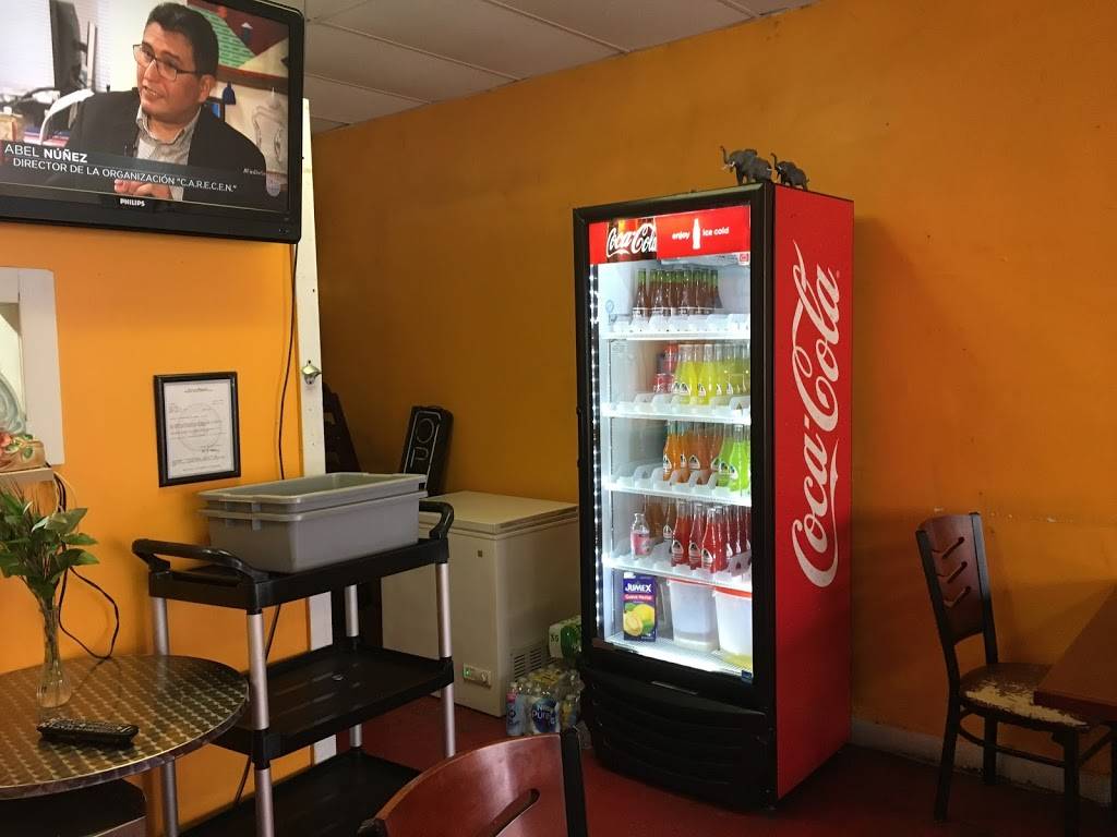 Nuevo mundo | restaurant | 3205 E 12th St, Kansas City, MO 64127, USA | 8168595377 OR +1 816-859-5377