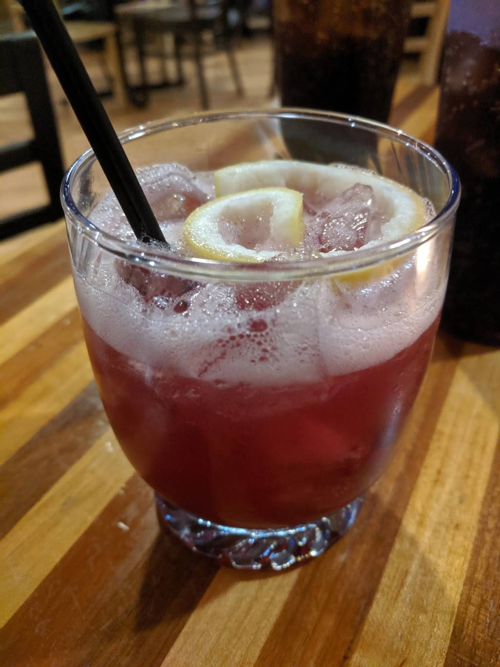 The Bulldog Pub and Grille | restaurant | 108 E Main St, Lagrange, OH 44050, USA | 4403554029 OR +1 440-355-4029