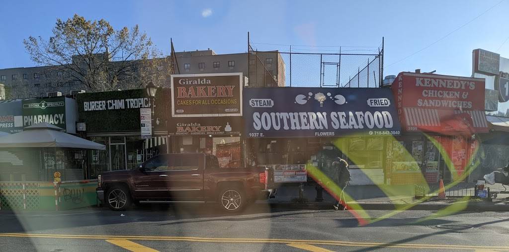 Burger Chimi tropical | restaurant | 940 Southern Blvd, The Bronx, NY 10459, USA | 7188427000 OR +1 718-842-7000