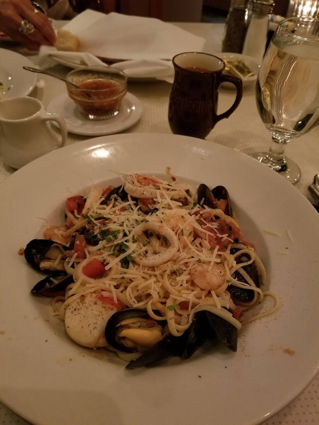 Cappuccino Italian Bistro | restaurant | 1310 Campbell Rd, Richardson, TX 75080, USA | 9722411417 OR +1 972-241-1417