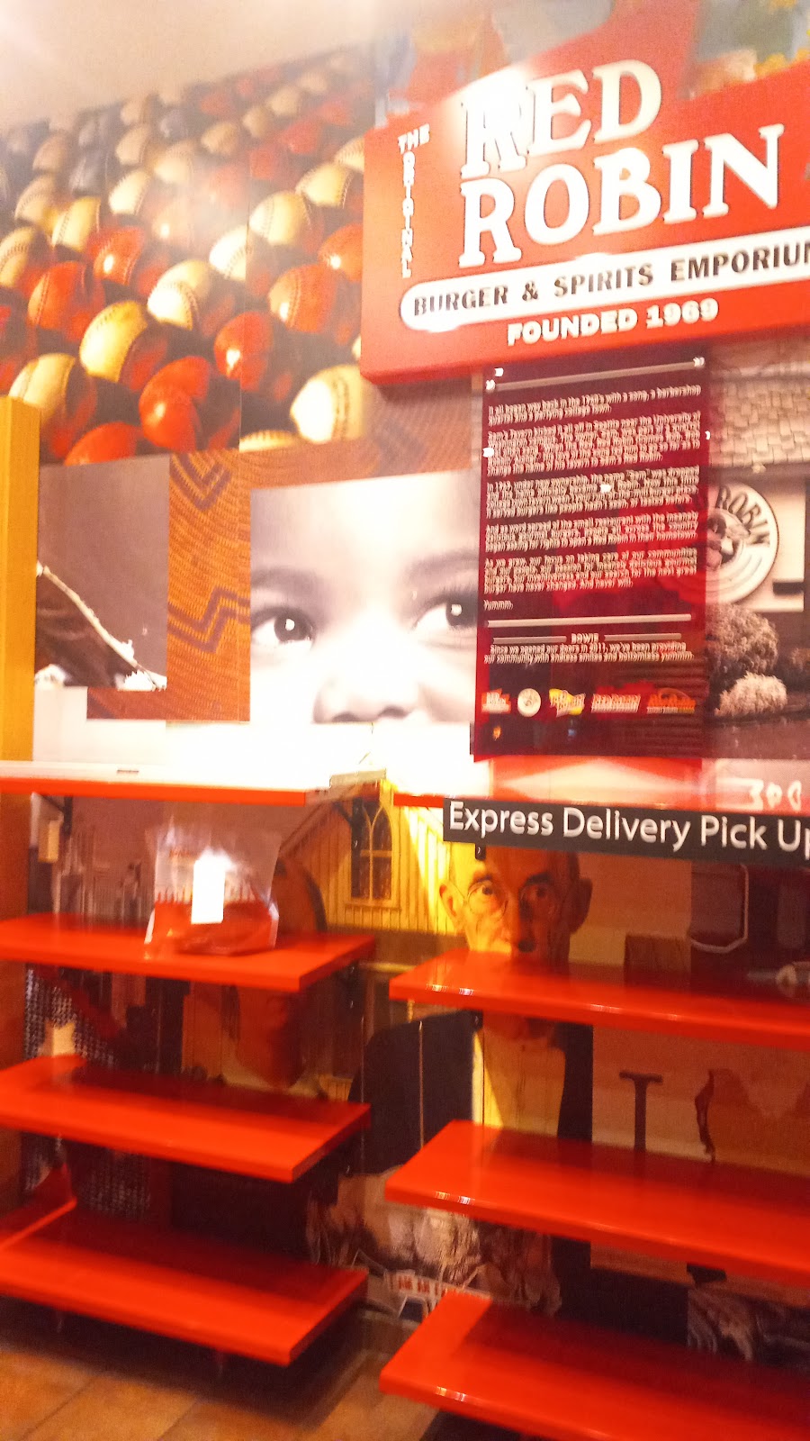 Red Robin Gourmet Burgers and Brews | restaurant | 15650 Excelsior Dr, Bowie, MD 20716, USA | 3012629850 OR +1 301-262-9850